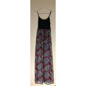 NEW WITH TAGS: Forever 21 maxi dress m, Size S